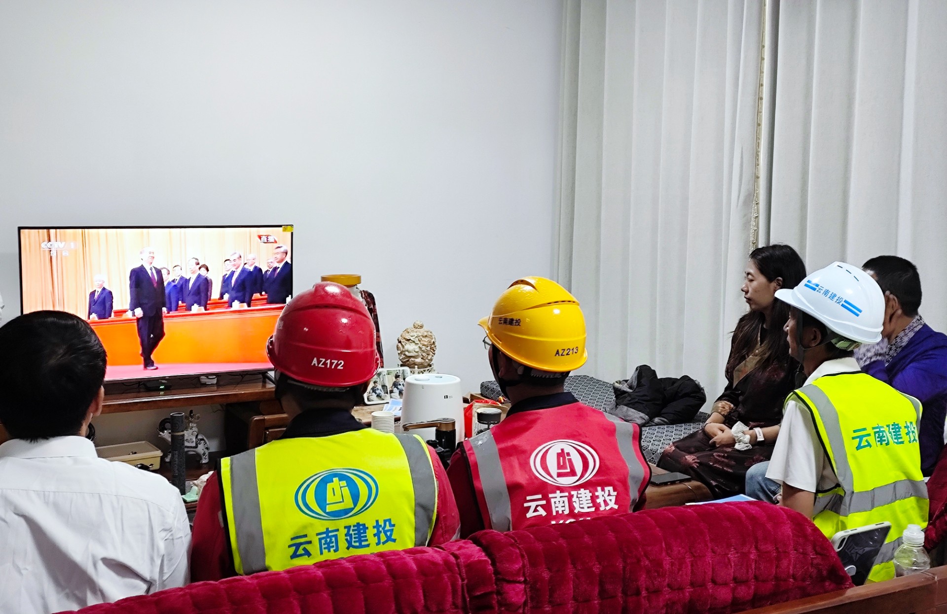 公司組織收看慶祝中國共產黨成立105周年大會直播 干部職工熱議這場盛會